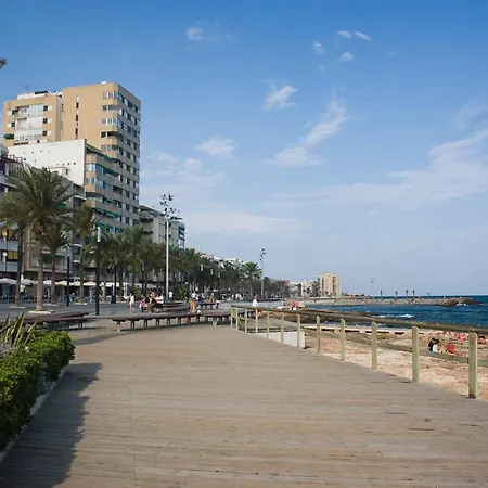 Homely Sol Y Mar