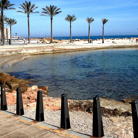 Homely Sol Y Mar * トレビエハ