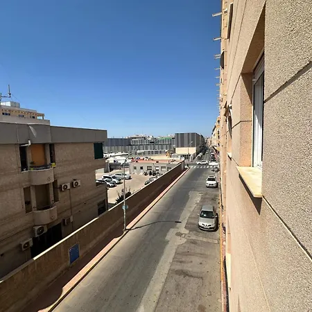 Homely Sol Y Mar * トレビエハ