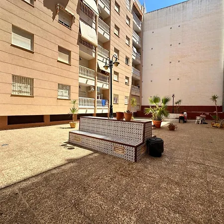 Homely Sol Y Mar Apartment Torrevieja